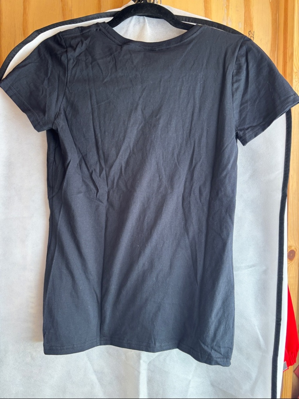 Beth Dutton Graphic Black Short-Sleeve Tee - Picture 5 of 6